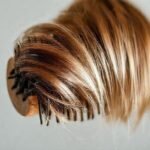 (escova desembaraçante para cabelo misto) Guia: equilibre raízes oleosas e pontas secas